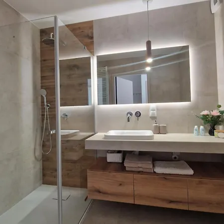 Potockiego Private Parking Self Check-in Lägenhet Rzeszów