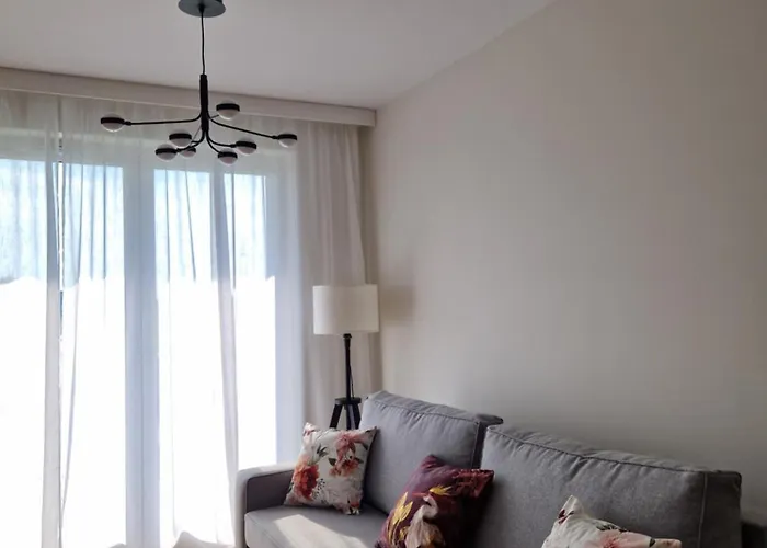 Potockiego Private Parking Self Check-in