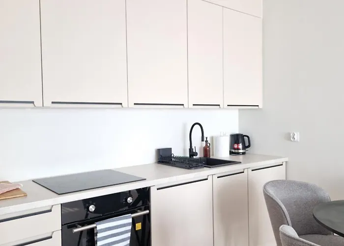 Potockiego Private Parking Self Check-in