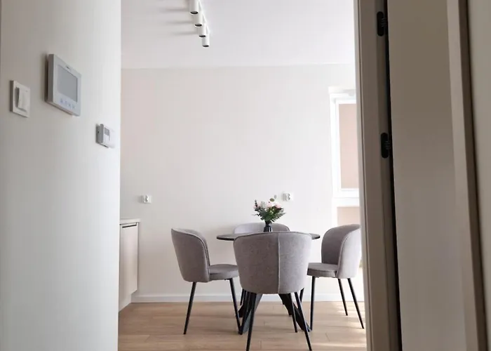 Potockiego Private Parking Self Check-in Rzeszów